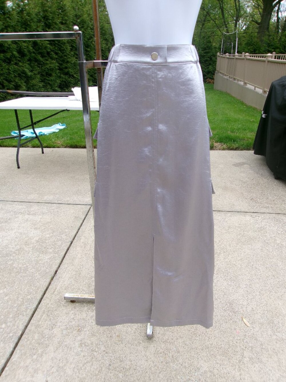 NWT BAR 111 SILVER METALIC LONG SKIRT M